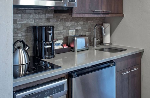 Breckenridge Condominio | Spring Break Suite ~ Breckenridge Grand Colorado ~ True Ski-In/Out