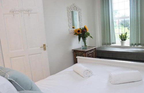 Penistone Casa | Spring Cottage