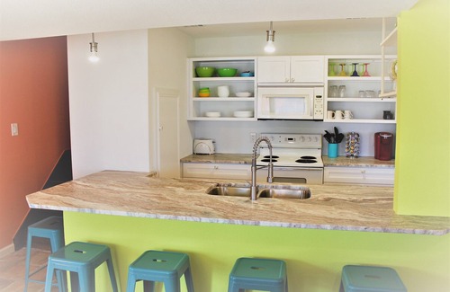 Matagorda Casa | Spring Escapes – Cozy Stays, Sweet Deals at Dream Daze Beach Condo!