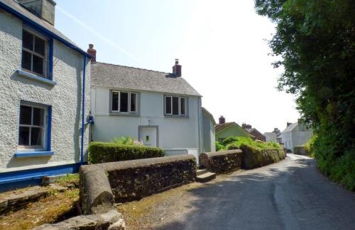 Laugharne Casa | Spring Garden Cottage