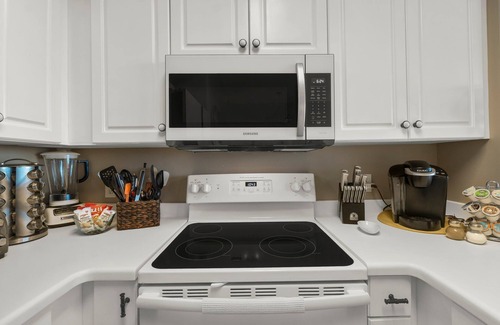 Miramar Beach Condominio | Todo incluido ~ Servicio gratuito de silla de playa ~ ¡El mejor momento para visitar PCB!
