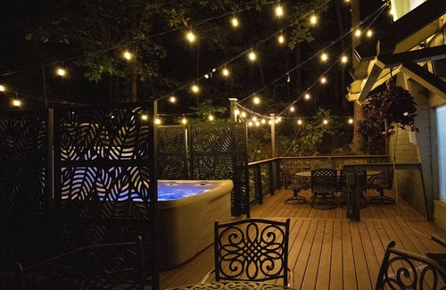 Chalet Village Chalet De Esquí | Spring special★PRIME location★Hot tub★Fire pit★Games★Sleeps 6