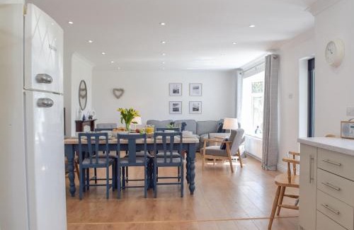 Lamphey Casa | Springfield