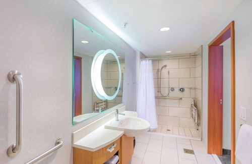 Westfall Park Hotel | SpringHill Suites® by Marriott® Wilmington Wrightsville Beach