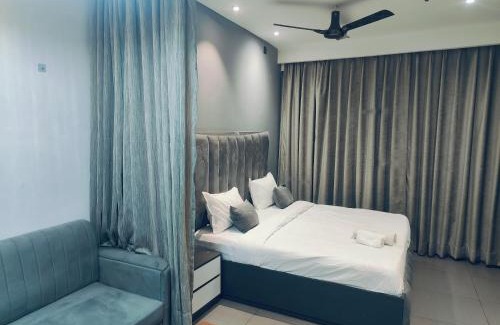 Noida Apartamento | Springspalms