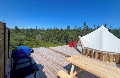 Big Lake Alquiler De RV | Spruce Bell Tent near Peggy's Cove