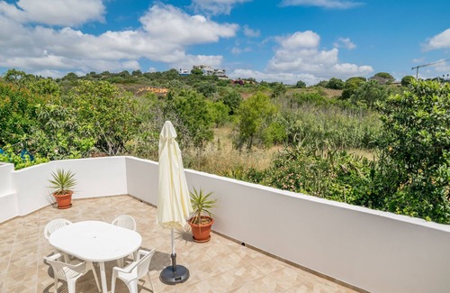 Meia Praia Villa | Spyro Green Villa, Lagos, Algarve
