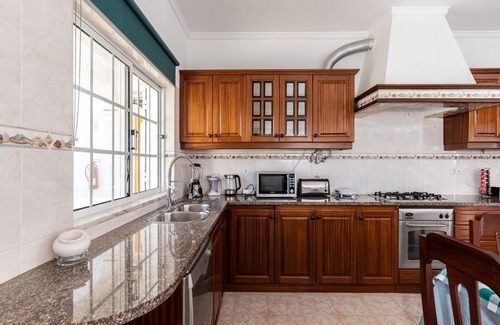 Albufeira Villa | Squad Green Villa, piscina, wifi, aire acondicionado