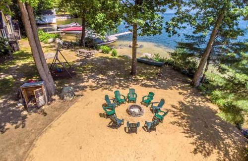 Holderness Casa | Squam Lake 3 bed plus 3 bath rental (Suite 7)