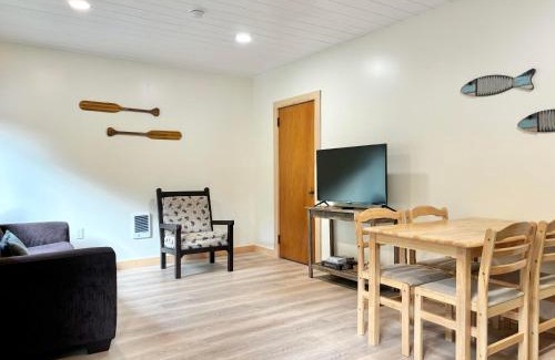 Holderness Casa | Squam Suite - Waterfront
