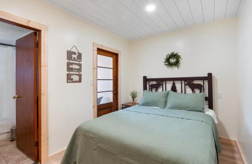 Holderness Casa | Squam waterfront 2 bed 2 bath (Suite 9)