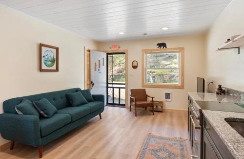 Holderness Casa | Squam Waterfront 2 bed 2 bath (Suite 3)