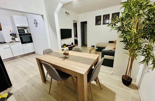 Capesterre-Belle-Eau Villa | Square Village