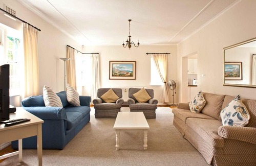 Claremont Apartamento | Squirrels Way Cottages