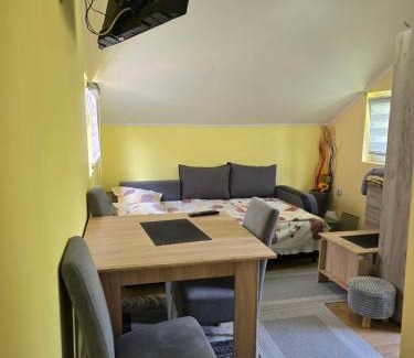 Kremna Apartamento | Srebrna dolina