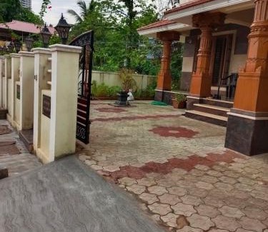 Mangalore Casa | Sri Krishna Palace