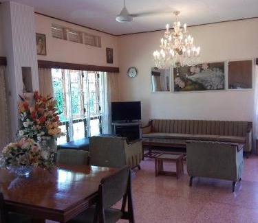 Negombo Casa | Srilal's Guest House