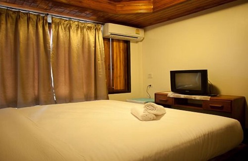 Cha-am Hotel | Srisawat Resort