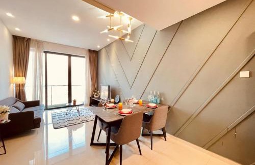 Phnom Penh City Centre Hotel | SRT Suites - The Skyline