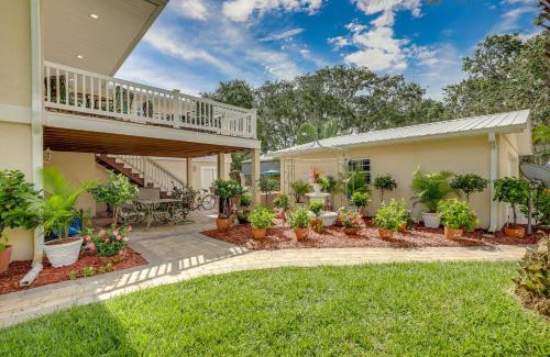 Vilano Beach Apartamento | St Augustine Apt with Hot Tub Access about 1 Mi to Beach