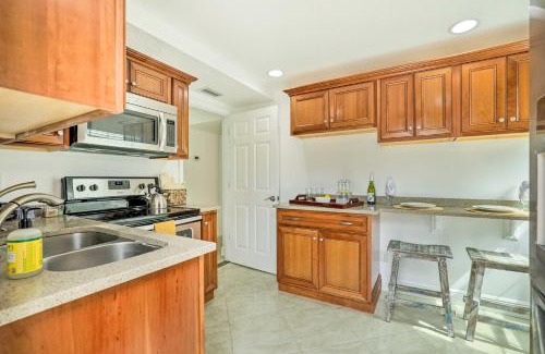 Vilano Beach Apartamento | St Augustine Apt with Hot Tub Access about 1 Mi to Beach