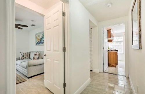 Vilano Beach Apartamento | St Augustine Apt with Hot Tub Access about 1 Mi to Beach