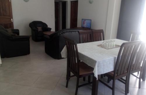 Toamasina Apartamento | St Chylifa