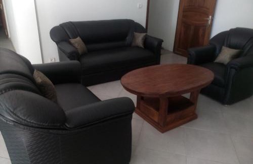 Toamasina Apartamento | St Chylifa