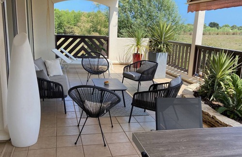 Saint-Cyprien Plage Apartamento | Apartamento de lujo con piscina.