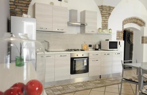 Lovere Old Town Apartamento | St. George Apartment