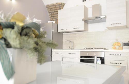 Lovere Old Town Apartamento | St. George Apartment