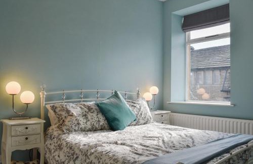 Hepworth Casa | St Georges Cottage