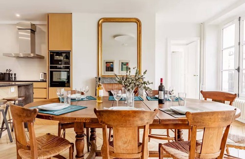 Quartier de la Monnaie Apartamento | A 170² masterpiece of Historical Grandeur with Private Rooftop -Odéon St Germain