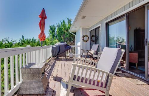 Oceanmarsh Subdivision Casa | St Helena Island Retreat with Deck Walk to Beach
