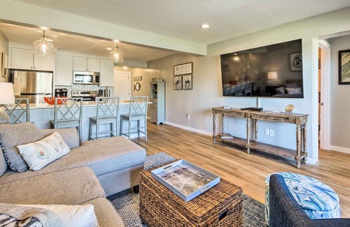 Oceanmarsh Subdivision Condominio | St Helena Island Condo w/ Pool & Beach Access!