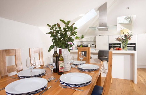 St Ives Cabaña | St Ia, Tregenna Castle - A house overlooking St Ives Bay