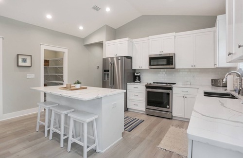 Port St. Joe Casa | St. Joe Bay Less Than Mile from Golf Club & Pool-Off the Grid Home