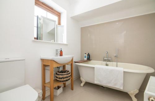 Lichfield Casa | St John's Cottage