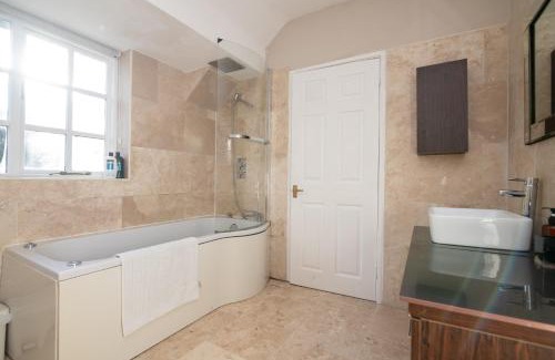Lichfield Casa | St John's Cottage