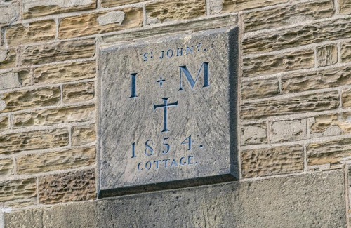 Penistone Casa | St John's Cottage
