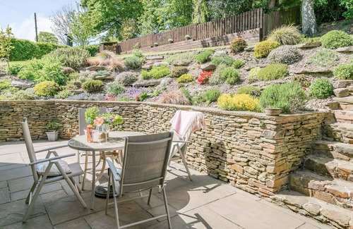 Penistone Casa | St. John's Cottage, PENISTONE