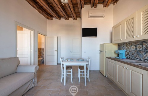Historic Castle District Apartamento | St. Joseph at the Elephantine