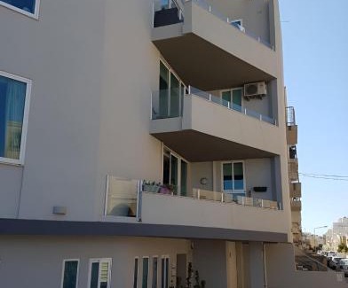 Ta' Giorni Apartamento | St. Julian's Super Bright And Spacious Seaview Apartment