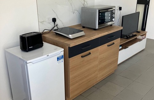Tal-Ghoqod Apartamento | St. Julians apartment with yards in a very quiet area, near amenities and beach