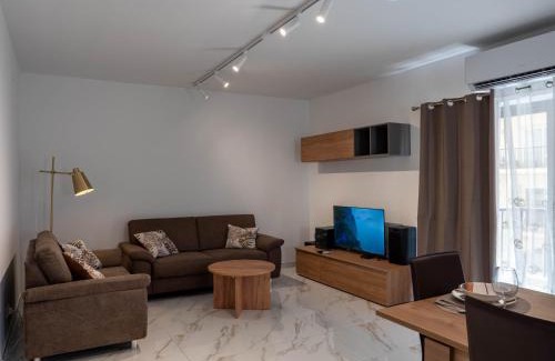 Il-Balluta Apartamento | St Julians Apt Close to Beach