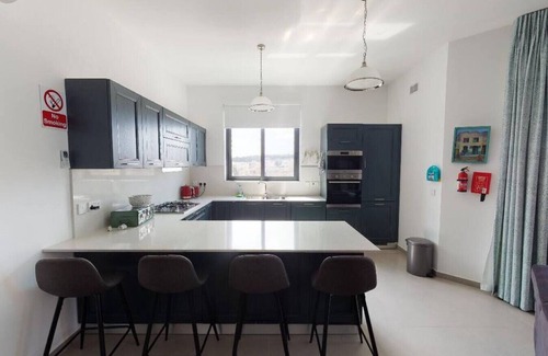Paceville Apartamento | St Julians modern 2-bedroom apartment