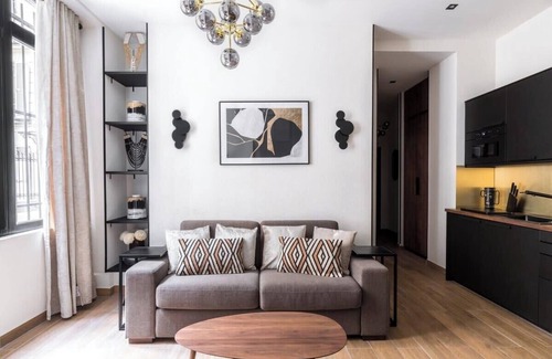 L'Europe Apartamento | St-Lazare/Pigalle Luxury & Design Apartment 6P/2BR