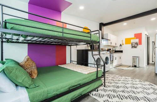 Beverly Green Casa | St Louis Premier Modern Vegas Escape Arts District & Patio