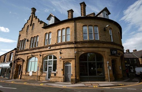 Penistone Apartamento | ST MARYS APARTMENT - Modern Apartment in Charming Market Town in the Peak District