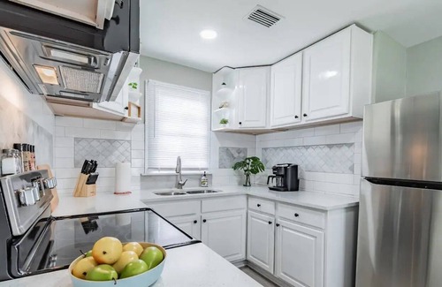 Riviera Bay Casa | St. Pete Family Home-close to Downtown 3BD/2BA